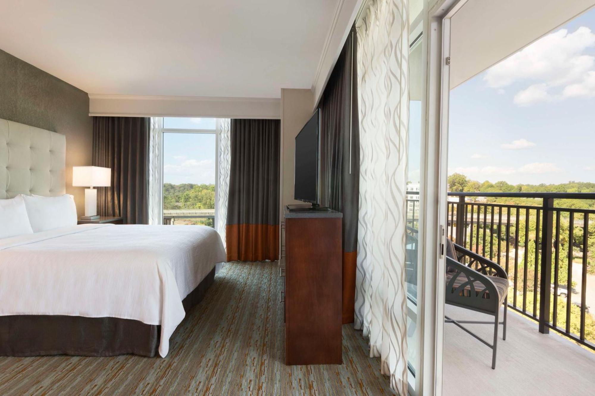 Embassy Suites By Hilton Greenville Downtown Riverplace Экстерьер фото